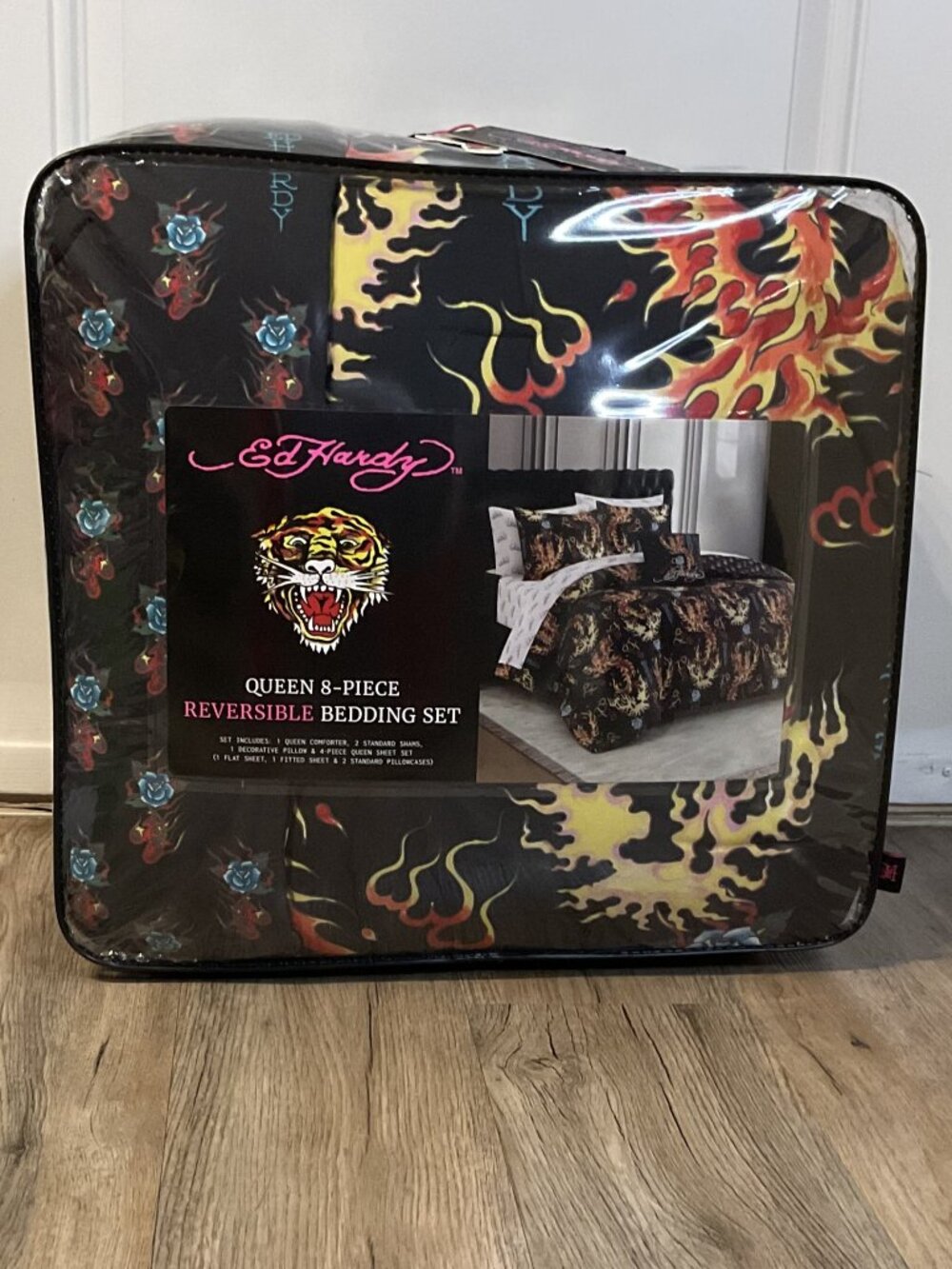Ed Hardy Queen 8-Piece Reversible Bedding Set  NWT